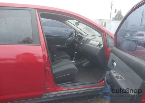 2011 Nissan Versa 1.8S z USA, uszkodzony, nr VIN 3N1BC1AP1BL451786